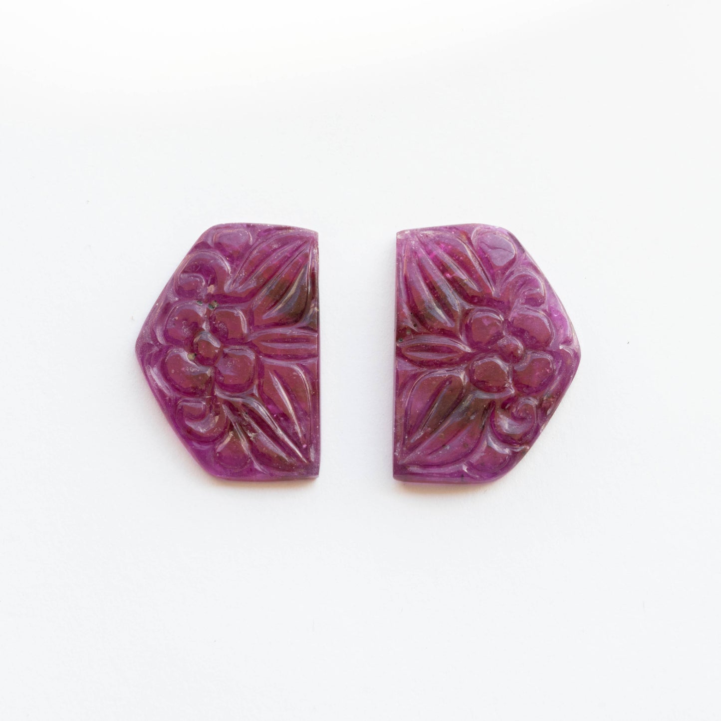 Glass Filled Ruby Carving 2 piece set 55.7 carat