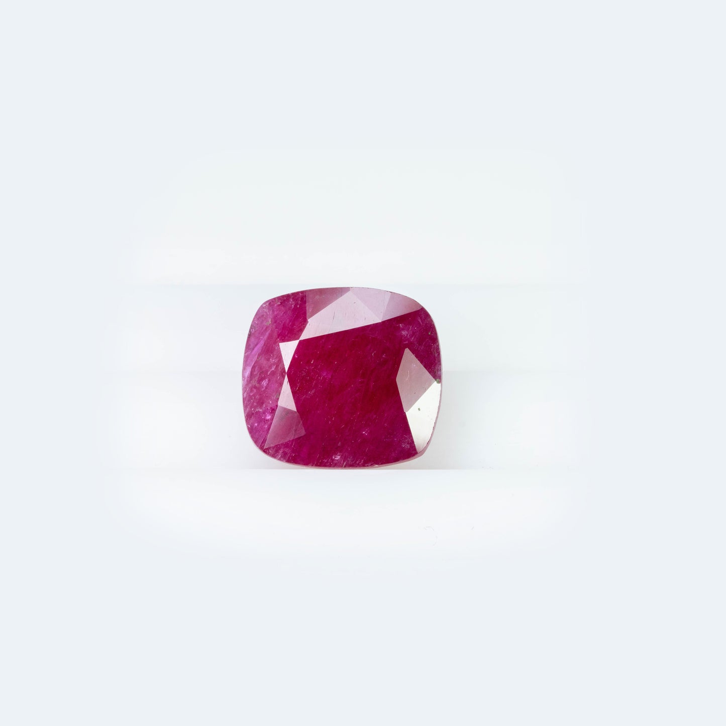 Ruby Cushion 9 carat