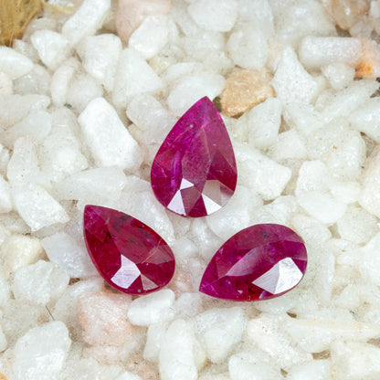 Ruby Pear 3 piece set 14.1 carats