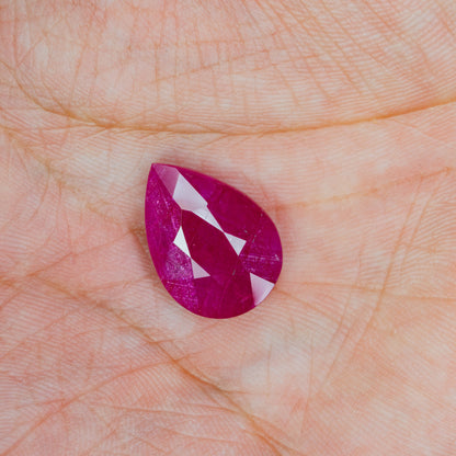 Ruby Pear 14.75 carats