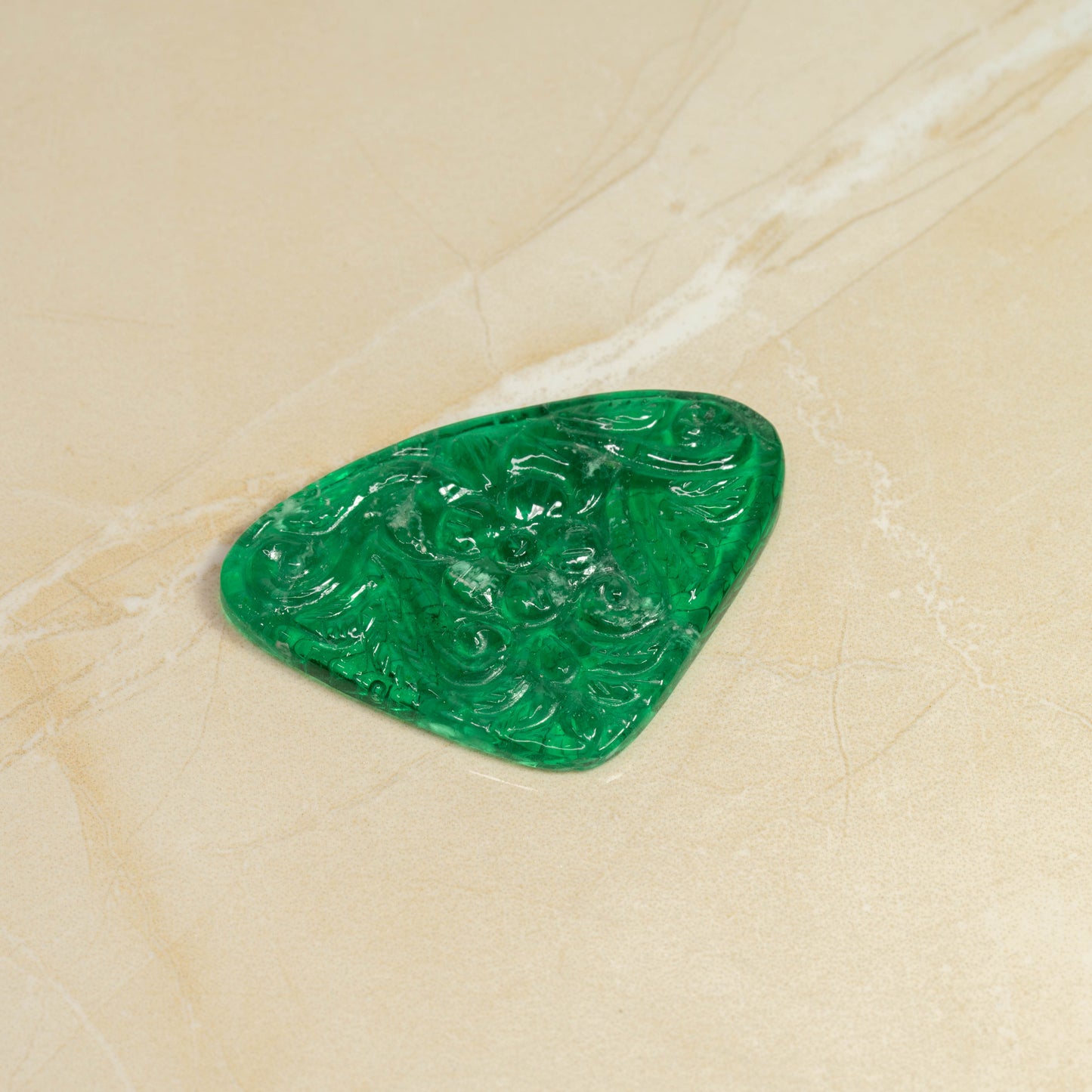 Green Inclusion Carving 1 piece 28.35 carats