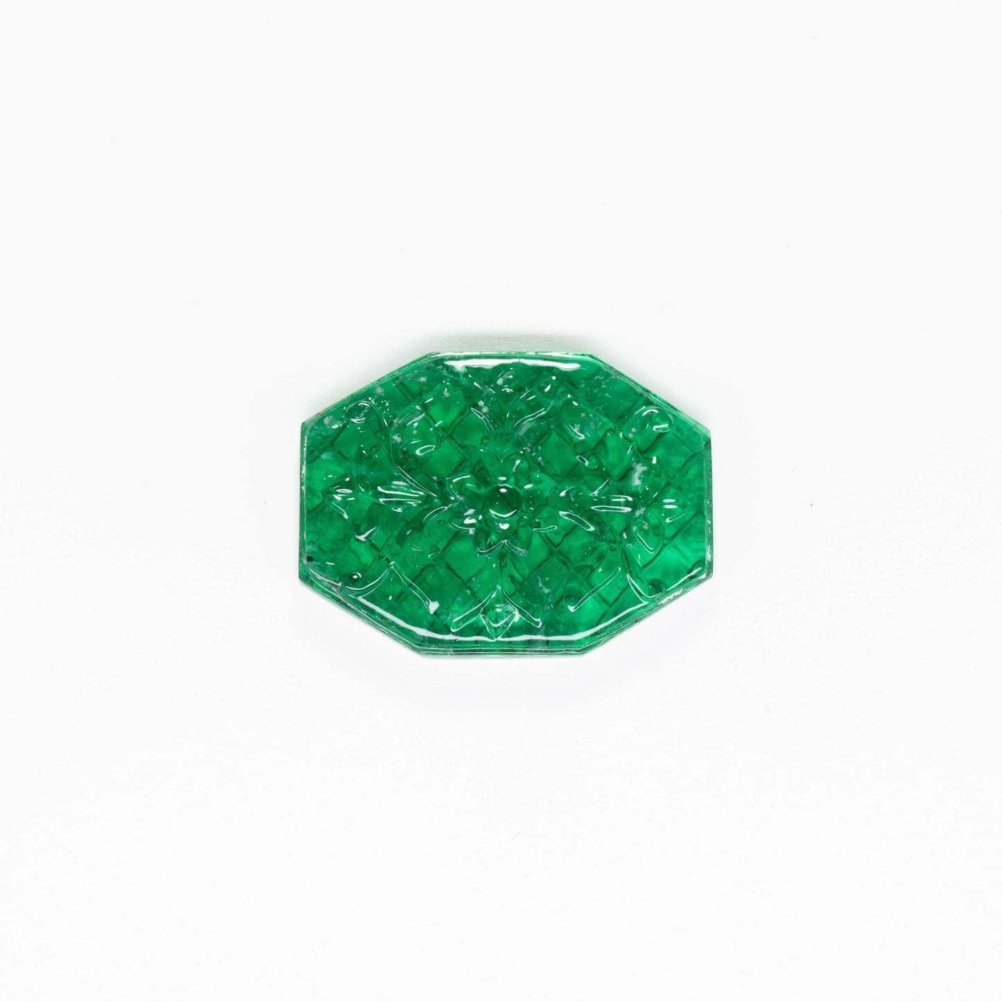 Green Inclusion Carving 1 piece 20.85 carats